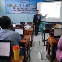 Instruktur Pelatihan / Metodologi Pelatihan